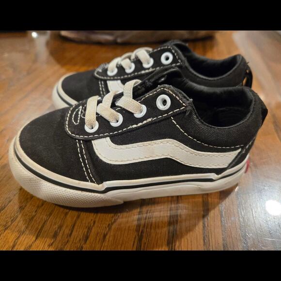 toddler vans trainers size 6 - Picture 1 of 4